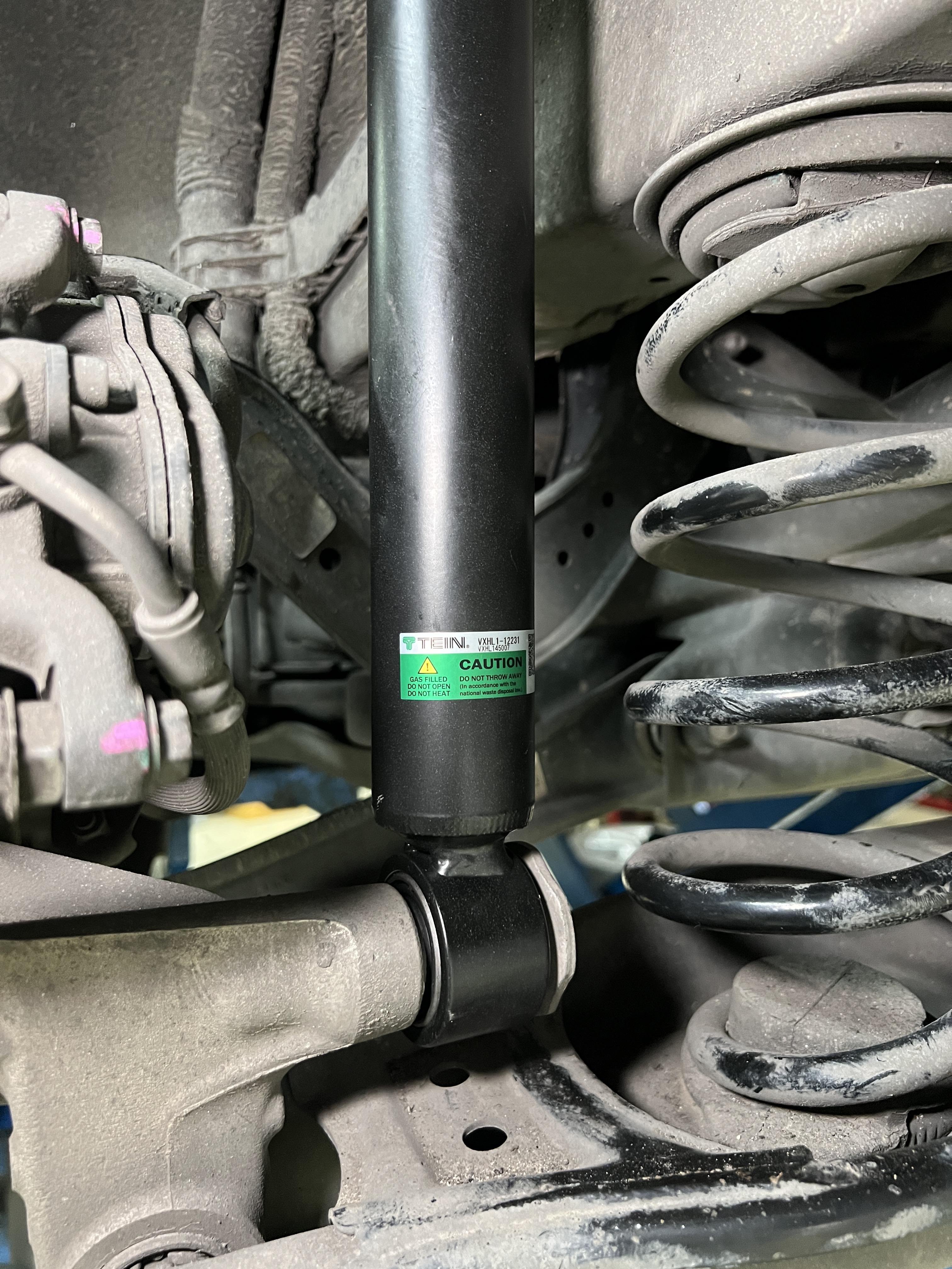 ติดตั้งโช้คอัพ TEIN EnduraPro Basic สำหรับ Honda Accord G10 ที่ร้านยางเจริญรุ่งเรือง นนทบุรี เพิ่มความนุ่มนวลสำหรับใช้งานประจำวัน พร้อมตั้งศูนย์ Hunter 3D ติดตั้งโช้คอัพ TEIN EnduraPro Basic สำหรับ Honda Accord G10 ที่ร้านยางเจริญรุ่งเรือง นนทบุรี เพิ่มความนุ่มนวลสำหรับใช้งานประจำวัน พร้อมตั้งศูนย์ Hunter 3D