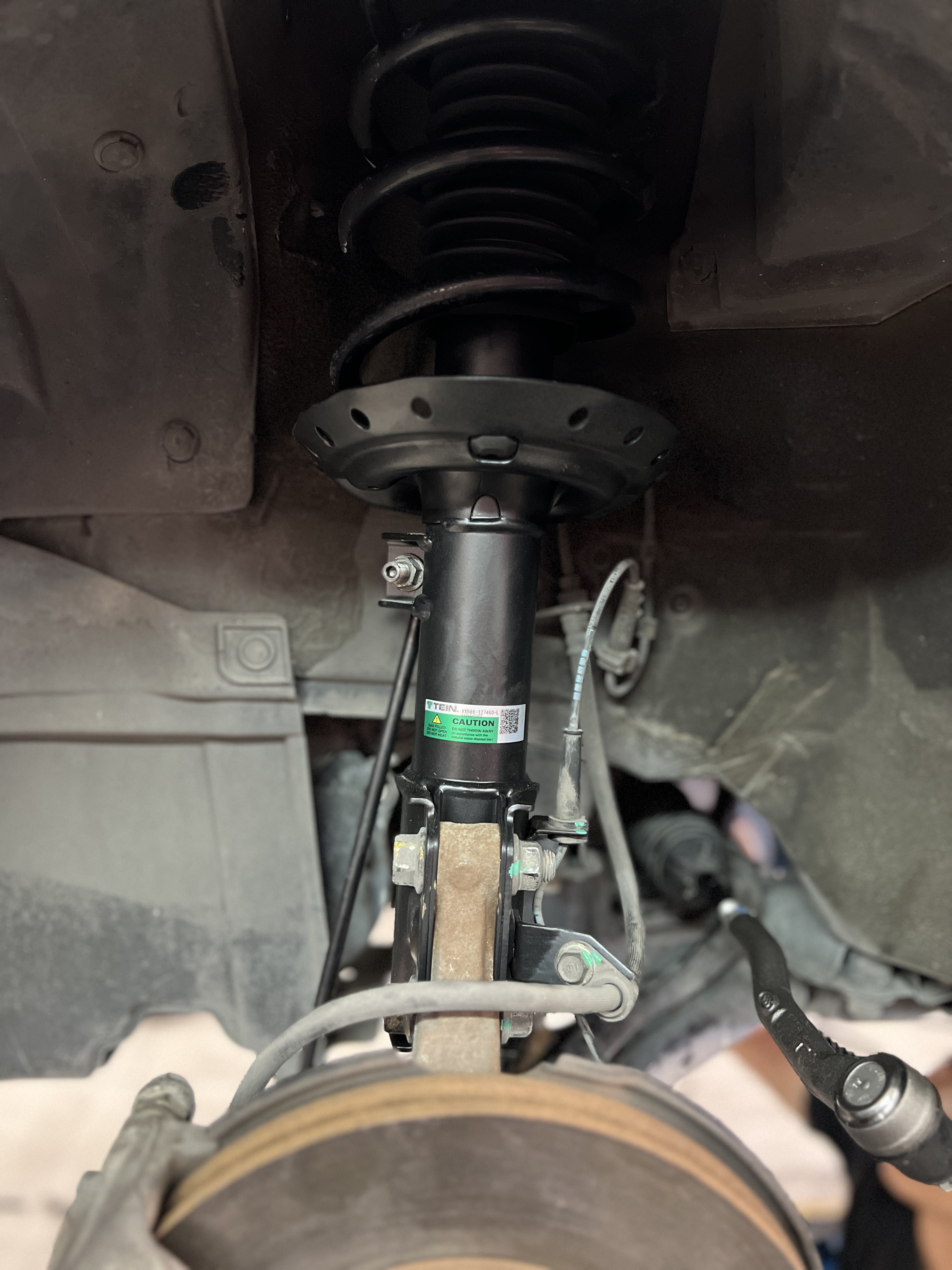 Honda Freed ซ่อมบำรุงช่วงล่าง พร้อมบริการเปลี่ยนยางใช้งาน Tein edura pro basic (พร้อมอะไหล่ส่วนควบ) = 19,500 บาท Nexen nfera su4 195/60R15 4เส้น = 7,XXX บาท พร้อมบริการติดตั้ง set up ตั้งศูนย์ โทร: 08-6569-1915 / 08-6544-5963 Line: @88rw แผนที่: https://goo.gl/maps/HrNUAZX Facebook: https://www.facebook.com/88rwtire #TeinEnduraproBasic #nexentires #hondafreed Honda Freed ซ่อมบำรุงช่วงล่าง พร้อมบริการเปลี่ยนยางใช้งาน Tein edura pro basic (พร้อมอะไหล่ส่วนควบ) = 19,500 บาท Nexen nfera su4 195/60R15 4เส้น = 7,XXX บาท พร้อมบริการติดตั้ง set up ตั้งศูนย์ โทร: 08-6569-1915 / 08-6544-5963 Line: @88rw แผนที่: https://goo.gl/maps/HrNUAZX Facebook: https://www.facebook.com/88rwtire #TeinEnduraproBasic #nexentires #hondafreed