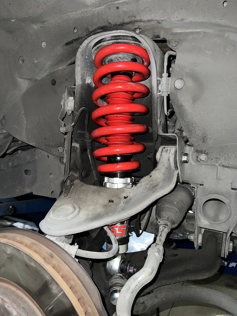 Mitsubishi Pajero | อัปเกรด YSS DTG Plus สู่ YSS Z-Series ตัวท็อป | หนึบ 25 ระดับสุดพรีเมียม - ยางเจริญรุ่งเรือง Pajero คันนี้...ตอกย้ำความมั่นใจ! อัปเกรดจาก YSS DTG PLUS สู่ YSS Z SERIES ! ขอบคุณลูกค้า Pajero ที่ไว้วางใจให้เราดูแลช่วงล่างมาอย่างต่อเนื่อง! วันนี้โช้คอัพ YSS DTG Plus ที่เคยติดตั้งไปเริ่มเสื่อมรั่ว ได้เวลา อัปเกรดชุดใหม่ สู่สมรรถนะที่เหนือกว่า! จัดเต็ม! เปลี่ยนโช้คอัพ YSS Z-Series Full Set ติดตั้งกับสปริง YSS Performance เดิม สิ่งที่จะได้รับหลังจากติดตั้ง (เหนือกว่าชุดเดิม): นิ่ง นุ่ม หนึบ สมบูรณ์แบบ: โช้คอัพ YSS Z-Series (Monotube ตัวท็อป) มอบฟีลลิ่งการขับขี่ที่เหนือกว่า DTG Plus อย่างชัดเจน ปรับได้ละเอียด 25 ระดับ: ปรับจูน Rebound ได้ละเอียดกว่าเดิมมาก เพื่อหาค่าที่ลงตัวที่สุดสำหรับทุกย่านความเร็วและทุกการบรรทุก วัสดุเกรดพรีเมียม: โครงสร้างแข็งแรง ระบายความร้อนได้ดีเยี่ยม ทำให้สมรรถนะคงที่ตลอดการเดินทางไกล คุ้มค่าระยะยาว: แม้ DTG Plus จะซ่อมบำรุงไม่ได้ แต่ Z-Series (ตัวท็อป) ออกแบบมาเพื่อ สมรรถนะสูงสุด และความทนทานในระดับพรีเมียม เหมาะสำหรับใคร? ลูกค้าที่เคยใช้ DTG Plus แล้วชอบฟีลลิ่ง YSS แต่ต้องการความนิ่งและรายละเอียดการปรับจูนที่มากกว่า ผู้ที่ต้องการ Performance สูงสุดสำหรับการขับขี่รถ PPV ยกระดับรถคุณให้เหนือกว่าใคร! นัดหมายเข้ารับบริการได้เลยครับ สอบถามข้อมูลเพิ่มเติม หรือนัดหมายเข้ารับบริการ ️ : 08-6569-1915 ️ : 08-6544-5963 Line id : @88rw Location : https://goo.gl/maps/HrNUAZXPN94KvxZ98 Facebook : https://www.facebook.com/88rwtire #Mitsubishi #Pajero #YSS #ZSeries #YSSSuspension #โช้คอัพ #ช่วงล่าง #อัปเกรดโช้คอัพ #ยางเจริญรุ่งเรือง #นนทบุรี #งามวงศ์วาน #ตั้งศูนย์ #Monotube Mitsubishi Pajero | อัปเกรด YSS DTG Plus สู่ YSS Z-Series ตัวท็อป | หนึบ 25 ระดับสุดพรีเมียม - ยางเจริญรุ่งเรือง Pajero คันนี้...ตอกย้ำความมั่นใจ! อัปเกรดจาก YSS DTG PLUS สู่ YSS Z SERIES ! ขอบคุณลูกค้า Pajero ที่ไว้วางใจให้เราดูแลช่วงล่างมาอย่างต่อเนื่อง! วันนี้โช้คอัพ YSS DTG Plus ที่เคยติดตั้งไปเริ่มเสื่อมรั่ว ได้เวลา อัปเกรดชุดใหม่ สู่สมรรถนะที่เหนือกว่า! จัดเต็ม! เปลี่ยนโช้คอัพ YSS Z-Series Full Set ติดตั้งกับสปริง YSS Performance เดิม สิ่งที่จะได้รับหลังจากติดตั้ง (เหนือกว่าชุดเดิม): นิ่ง นุ่ม หนึบ สมบูรณ์แบบ: โช้คอัพ YSS Z-Series (Monotube ตัวท็อป) มอบฟีลลิ่งการขับขี่ที่เหนือกว่า DTG Plus อย่างชัดเจน ปรับได้ละเอียด 25 ระดับ: ปรับจูน Rebound ได้ละเอียดกว่าเดิมมาก เพื่อหาค่าที่ลงตัวที่สุดสำหรับทุกย่านความเร็วและทุกการบรรทุก วัสดุเกรดพรีเมียม: โครงสร้างแข็งแรง ระบายความร้อนได้ดีเยี่ยม ทำให้สมรรถนะคงที่ตลอดการเดินทางไกล คุ้มค่าระยะยาว: แม้ DTG Plus จะซ่อมบำรุงไม่ได้ แต่ Z-Series (ตัวท็อป) ออกแบบมาเพื่อ สมรรถนะสูงสุด และความทนทานในระดับพรีเมียม เหมาะสำหรับใคร? ลูกค้าที่เคยใช้ DTG Plus แล้วชอบฟีลลิ่ง YSS แต่ต้องการความนิ่งและรายละเอียดการปรับจูนที่มากกว่า ผู้ที่ต้องการ Performance สูงสุดสำหรับการขับขี่รถ PPV ยกระดับรถคุณให้เหนือกว่าใคร! นัดหมายเข้ารับบริการได้เลยครับ สอบถามข้อมูลเพิ่มเติม หรือนัดหมายเข้ารับบริการ ️ : 08-6569-1915 ️ : 08-6544-5963 Line id : @88rw Location : https://goo.gl/maps/HrNUAZXPN94KvxZ98 Facebook : https://www.facebook.com/88rwtire #Mitsubishi #Pajero #YSS #ZSeries #YSSSuspension #โช้คอัพ #ช่วงล่าง #อัปเกรดโช้คอัพ #ยางเจริญรุ่งเรือง #นนทบุรี #งามวงศ์วาน #ตั้งศูนย์ #Monotube