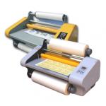 เครื่องเคลือบฟิล์ม รุ่น RM 358 Laminating Machine