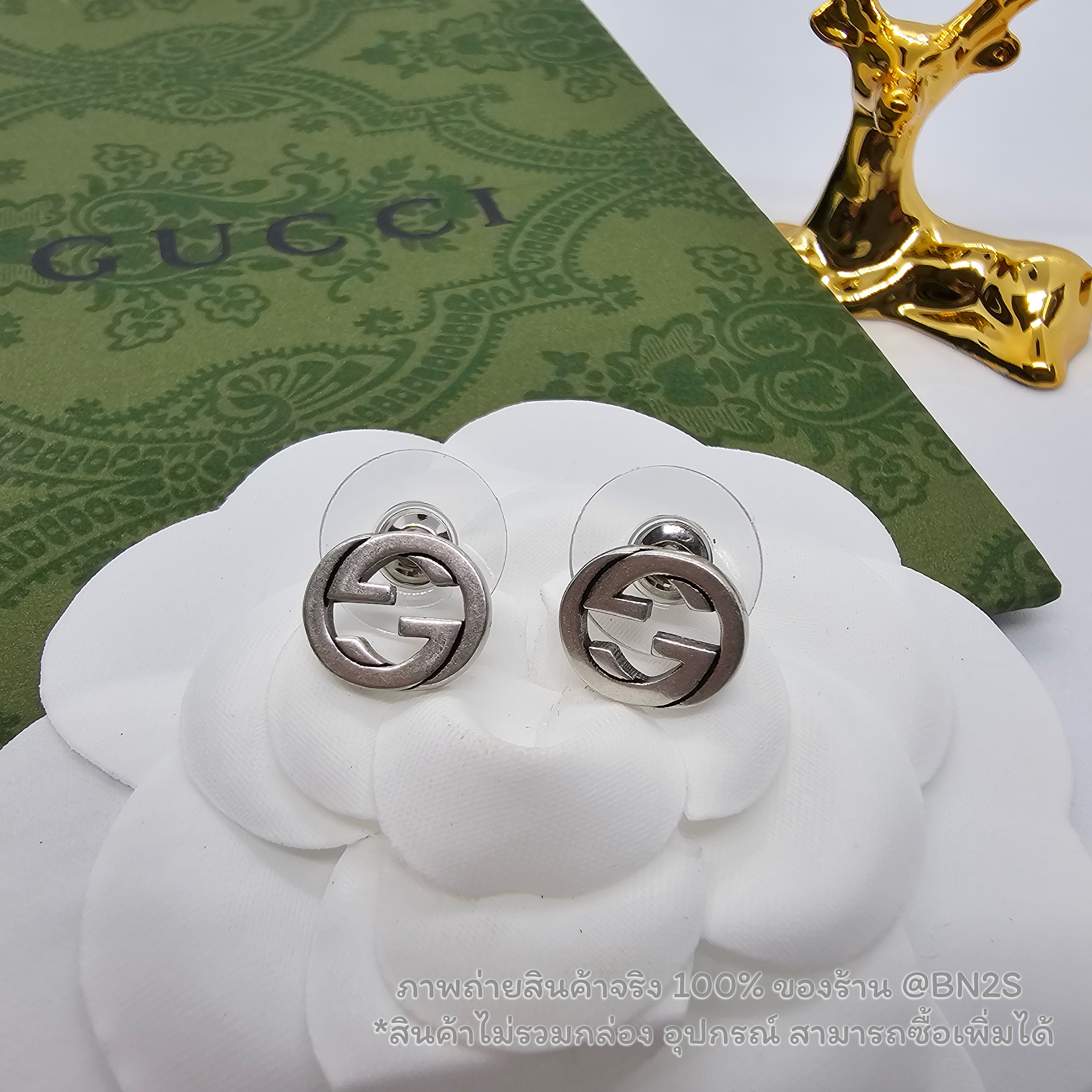 [ออริ] GG Interlocking G Stud Earrings ต่างหูกุชชี่ โลโก้ GG วิเทจ สีเงินรมดำก้านเงินแท้ พร้อมส่ง งานสวยมาพร้อมถุงกระดาษ ไม่รวมกล่อง มีถุงกระดาษ ซองซิปล็อค