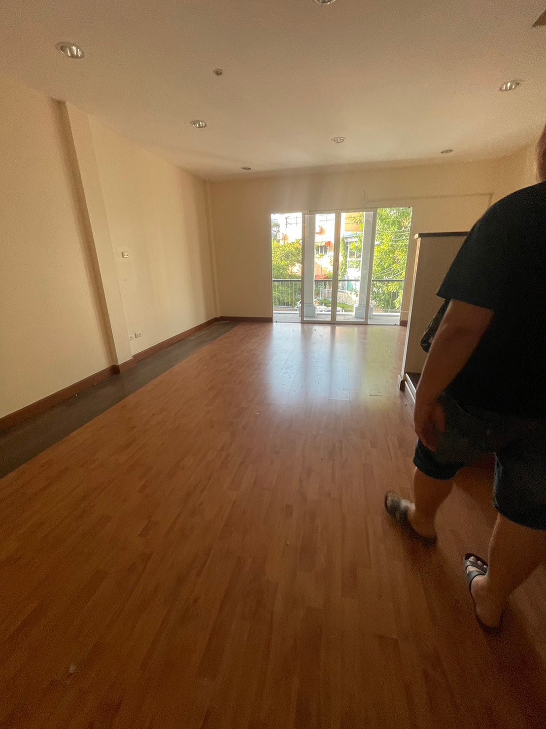 ขายบ้าน หมู่บ้านภุมรินทร์ 807/107 ติดสวนสาธารณะ ใกล้ห้างเซียร์รังสิต