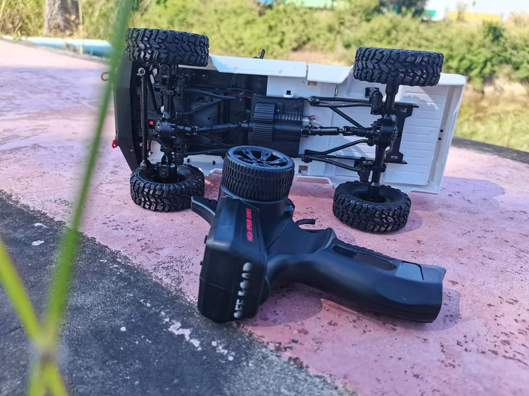 รถบังคับวิทยุ WPL C24 RTR RC CAR 2.4GHZ ระบบ 4x4 4WD TOYOTA HILUX สินค้าชุดพร้อมเล่น