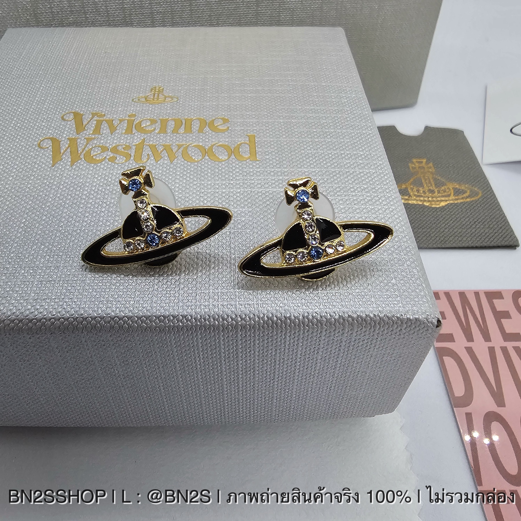 สีดำ | Vivienne Westwood Earrings ต่างหูดาวเสาร์ วิเวียน จี้ดาวเสาร์ลงสี งานสวยน่ารัก ราคาถูก สำเนา