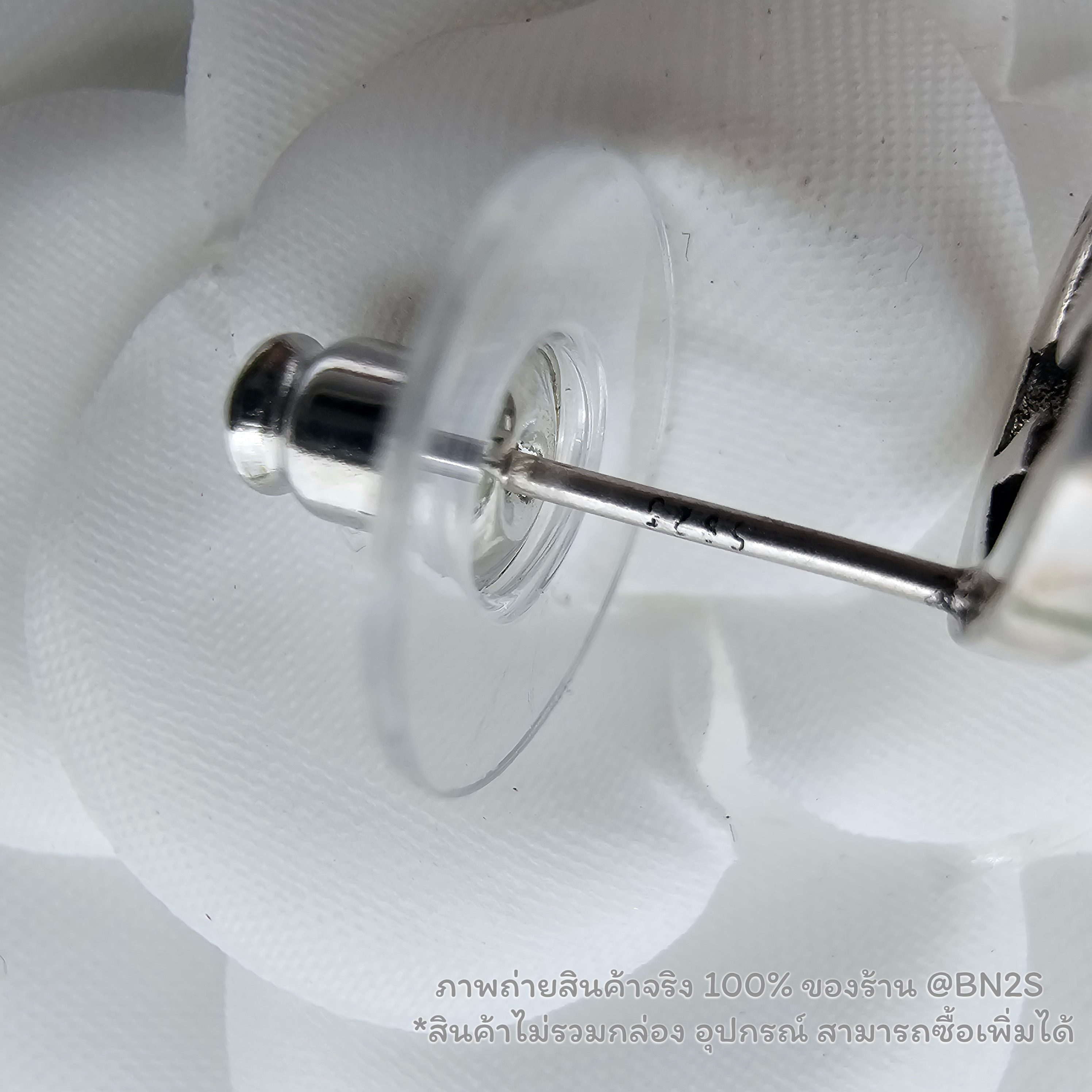 [ออริ] GG Interlocking G Stud Earrings ต่างหูกุชชี่ โลโก้ GG วิเทจ สีเงินรมดำก้านเงินแท้ พร้อมส่ง งานสวยมาพร้อมถุงกระดาษ ไม่รวมกล่อง มีถุงกระดาษ ซองซิปล็อค