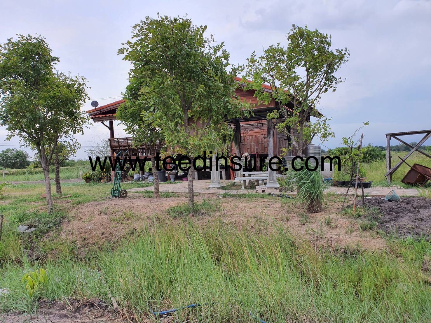 ขายบ้านสวนพร้อมที่ดิน พื้นที่ทั้งหมด 4 ไร่ ต.บ้านแป้ง อ.บางปะอิน จ.พระนครศรีอยุธยา