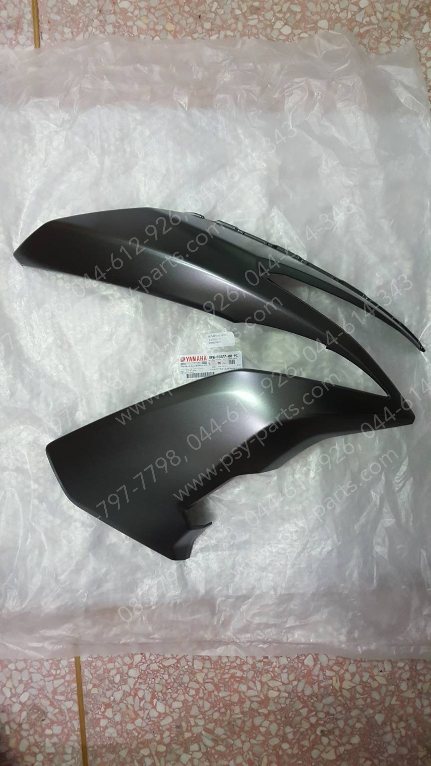 ฝาครอบไฟหน้า-ขวา AEROX แท้ๆ สีเทาดำด้าน (1617) BF6-F8377-00-PC