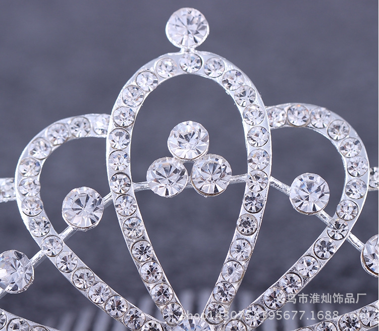 มงกุฏ ประดับเพชรสวยงาม ขนาดกว้าง12สูง 6ซม. แบบหวีปักง่าย #พร้อมส่ง