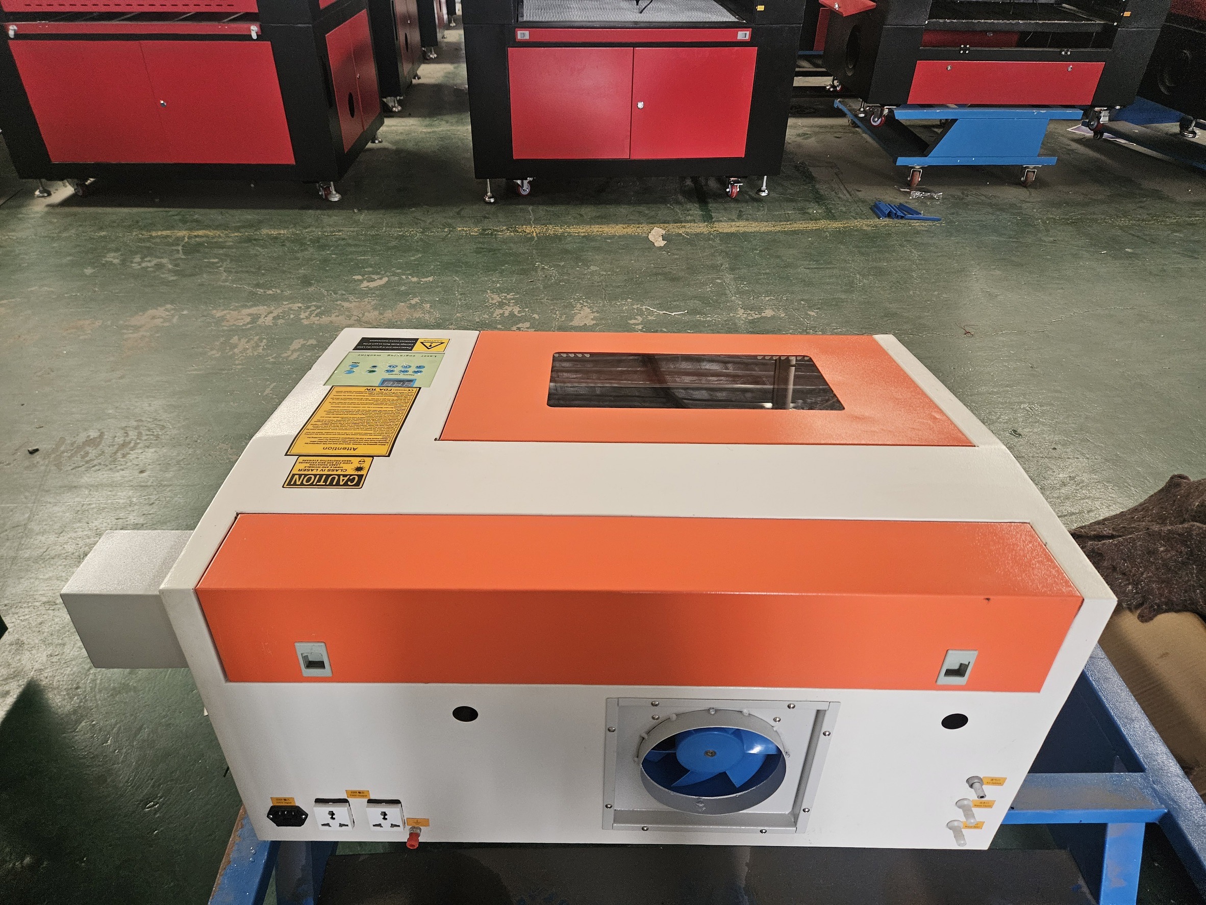 เครื่องแกะสลักเลเซอร์ รุ่นGY430/4030 (50W)