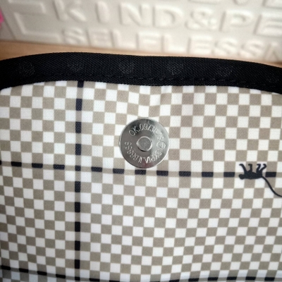 กระเป๋าสะพาย Kipling CROSSBODY BAG วินเทจอ่ะ