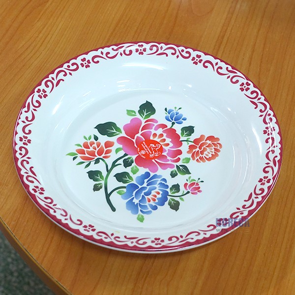 Round melamine tray 9.75", red pattern, Golden Horse brand