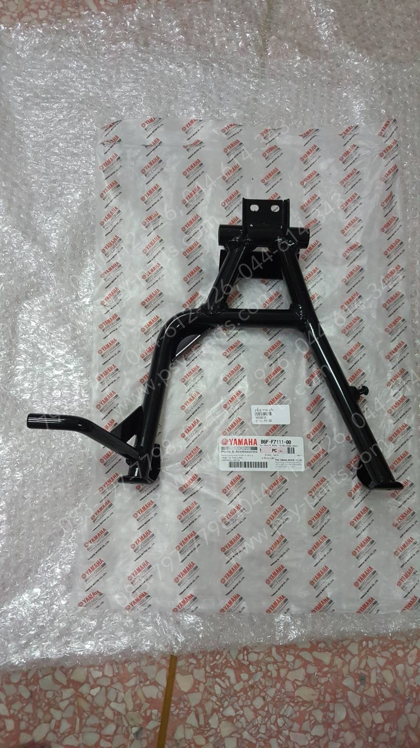 ขาตั้งคู่ FINN แท้ๆ B6F-F7111-00