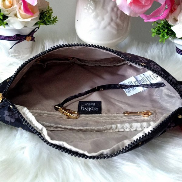 KIPLING กระเป๋าสะพาย กระเป๋าคิปลิ้ง Pac Man Fresh Waist Pack