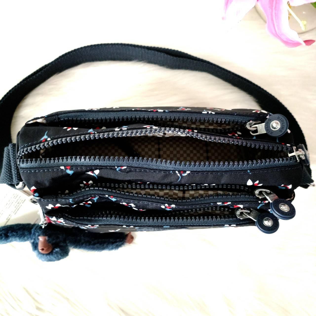 กระเป๋าสะพายkipling ผ้าไนล่อน คิปลิ้ง กระเป๋าคิปริ้ง outlet แท้