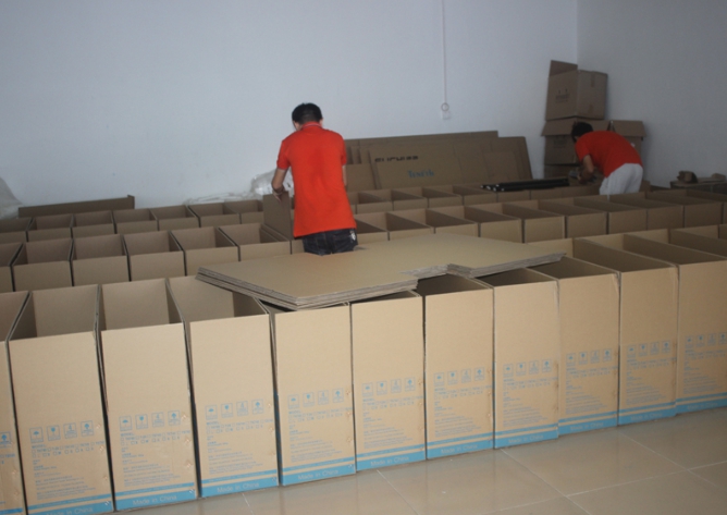 เครื่องตัดสติ๊กเกอร์ Teneth รุ่น TH-1300L
