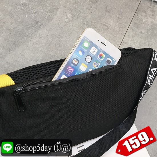 🤩 Hot สุดๆ Fila กระเป๋าคาดอก-เอว มีแถบเงาว๊าบ 🤩