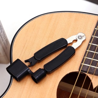 ที่ปั่นสาย กีต้าร์ 3in1 (Peg String Winder + String Pin Puller + String Cutter