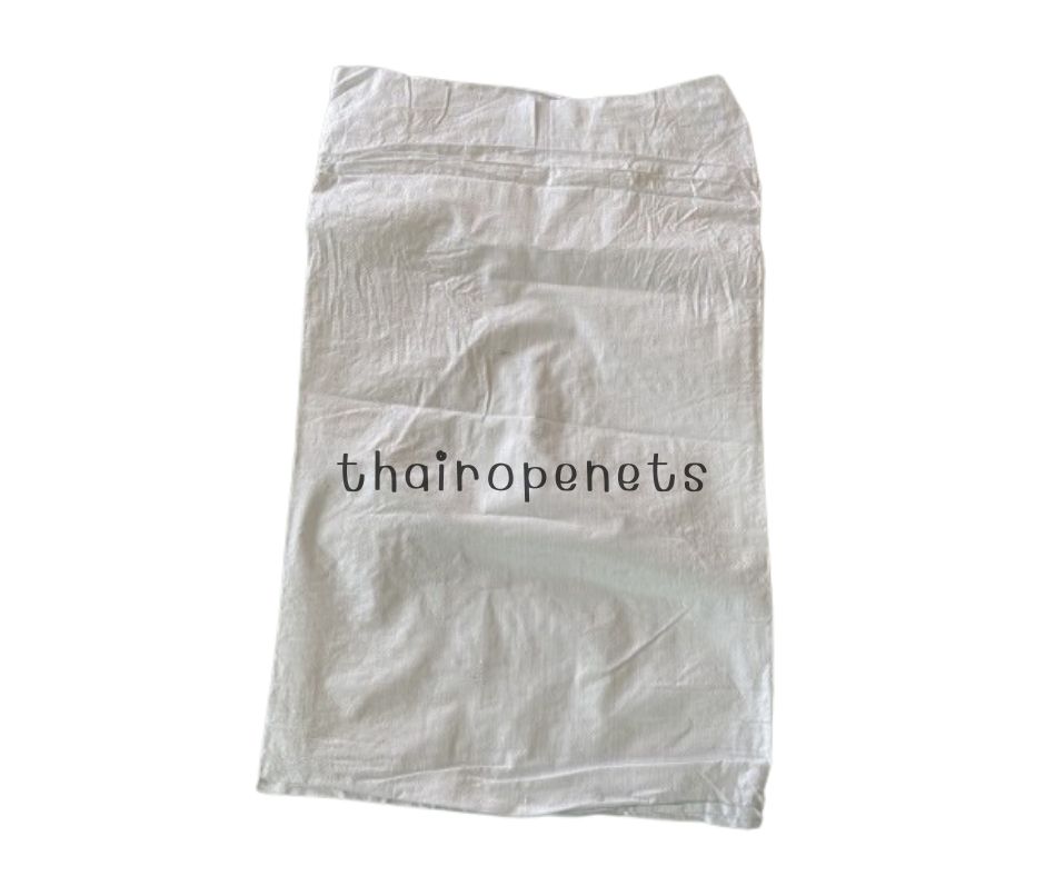 ถุงปุ๋ย ถุงพลาสติกสำหรับบรรจุสิ่งของ สามารถรับน้ำหนักได้ 25 - 50 กิโลกรัม