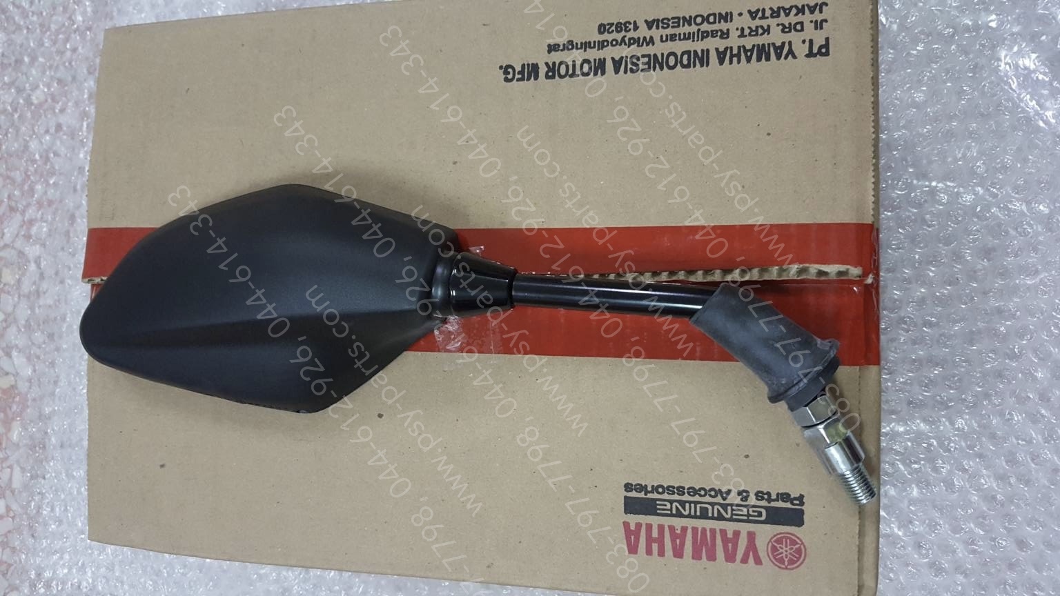 กระจกส่องหลัง XMAX แท้ๆ ด้านขวา B74-F6290-00