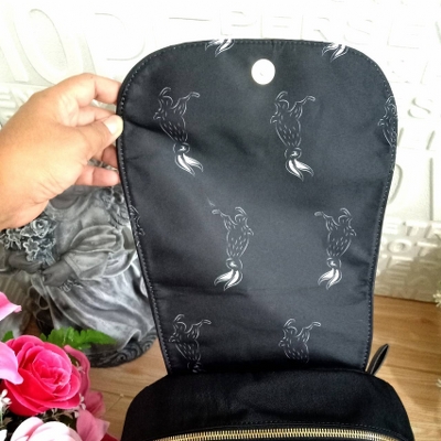 Kipling กระเป๋าเป้ สะพายหลัง Helen Lee City Backpack (size M )