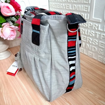 KIPLING กระเป๋าสะพายไหล่ SHOULDER TOTE BAG
