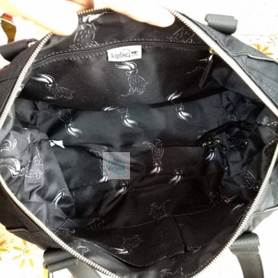 Kipling กระเป๋าสะพาย รุ่น ART HELEN LEE