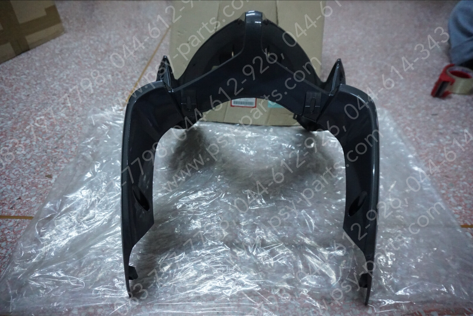 หน้ากากไฟหน้า CLICK แท้ๆ สีดำเทา 64301-KVB-900ZR