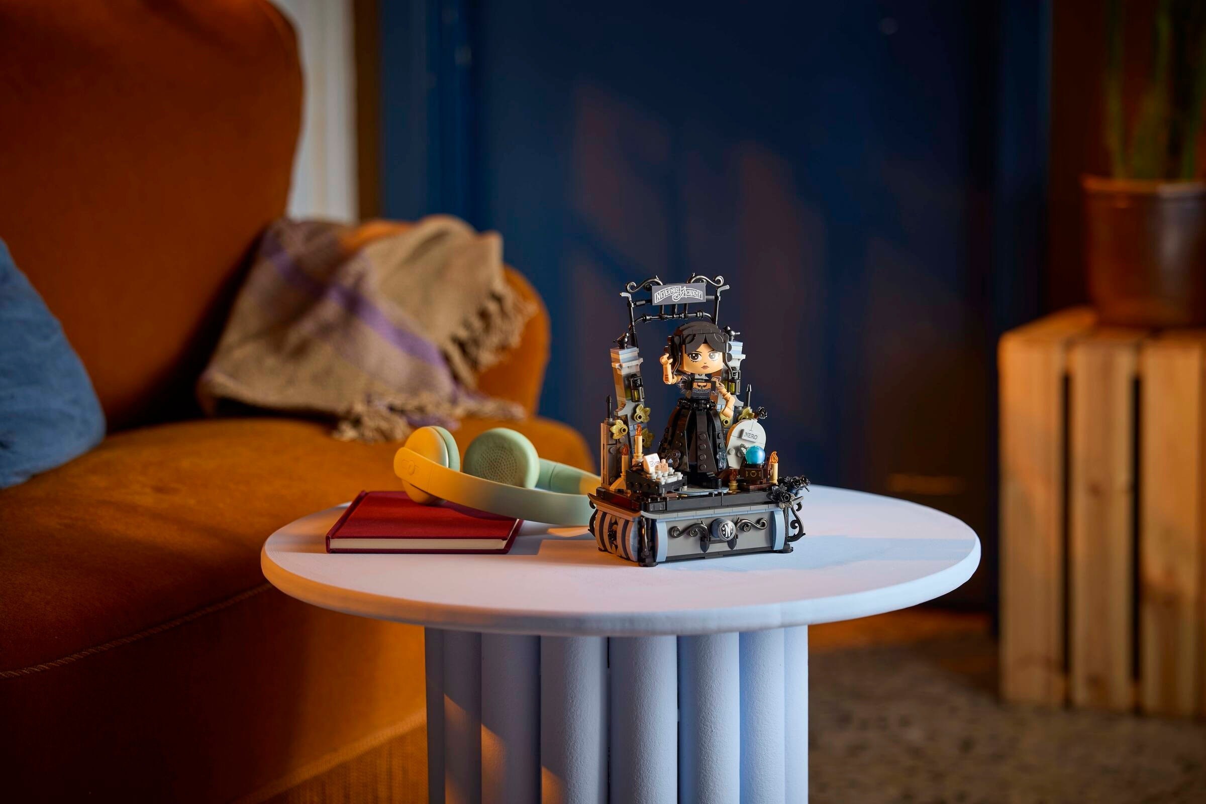 LEGO เลโก้ 76780 Wednesday Addams Figure