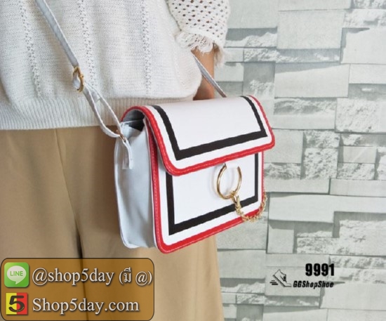 กระเป๋าสะพายแฟชั่นเกาหลีรุ่นห่วงโซ่กลม (สีขาว)