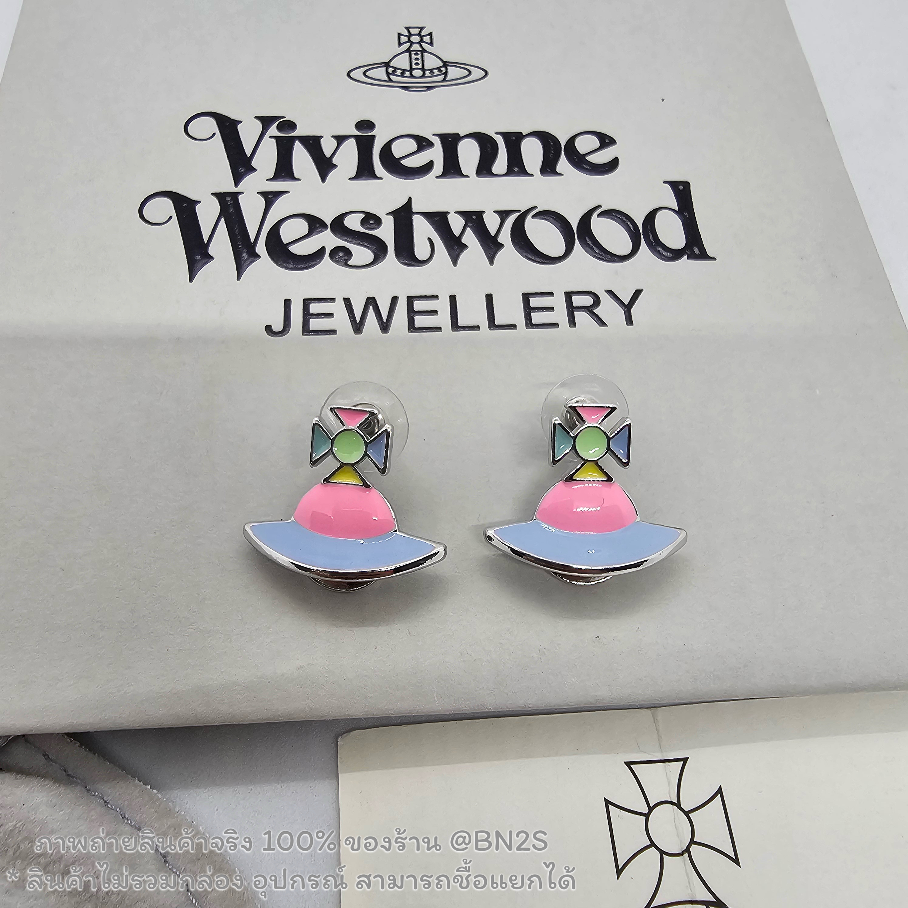 Vivienne Westwood ต่างหูวิเวียน จี้ดาวเสาร์ ลงสีพลาสเทล น่ารัก สไตล์เกาหลี ด้านหลังปั๊มโลโก้ ไม่รวมกล่อง