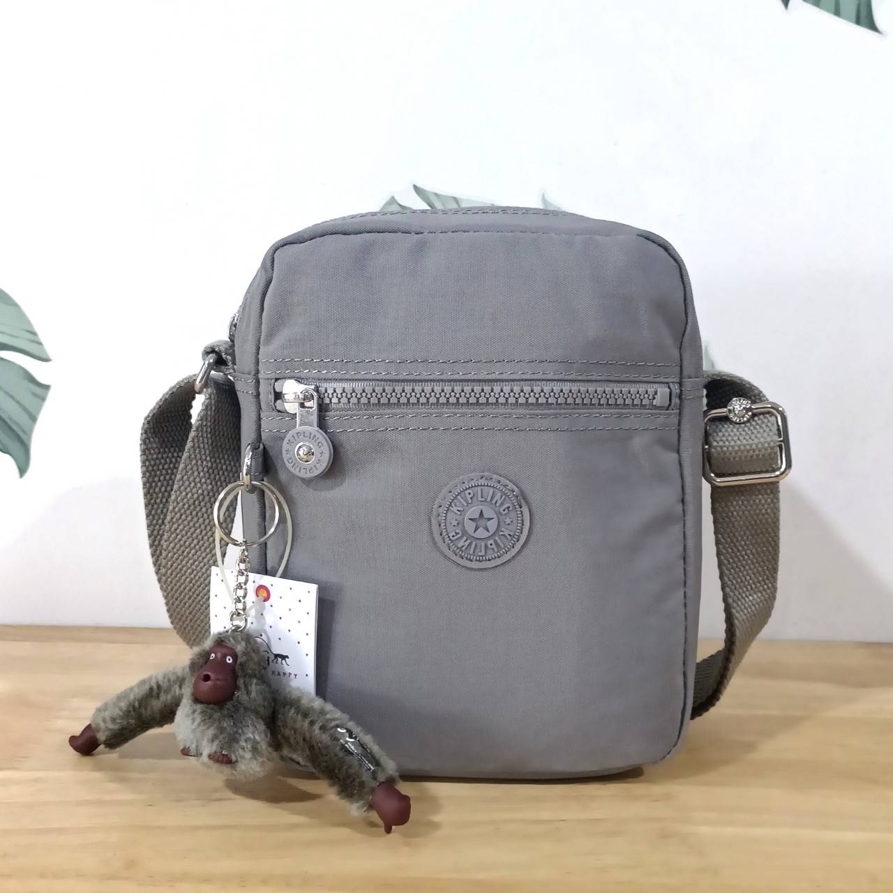 กระเป๋า KIPLING Unisex คิปลิ้ง ไนล่อน K23511 ของแท้ outlet