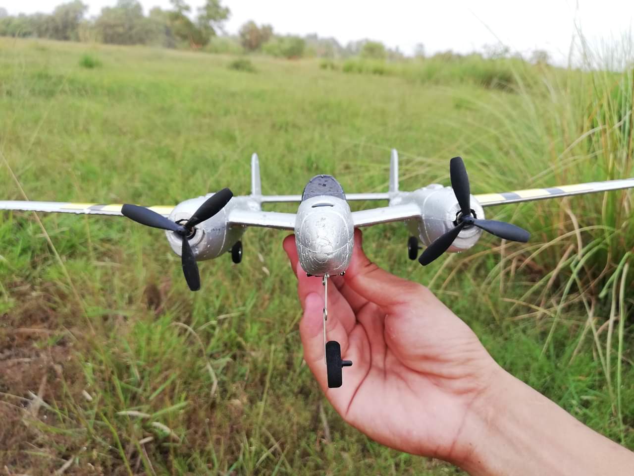 FX-816 P38 RC เครื่องบินบังคับวิทยุ RTF 2.4GHZ 2CH EPP