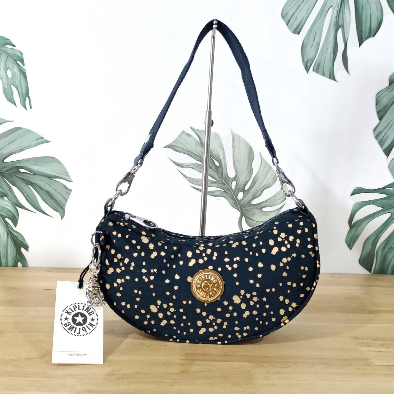 กระเป๋าคิปลิ้ง กระเป๋าคิปริ้ง KIPLING Saddle bag กระเป๋าคล้องไหล่ คล้องแขน