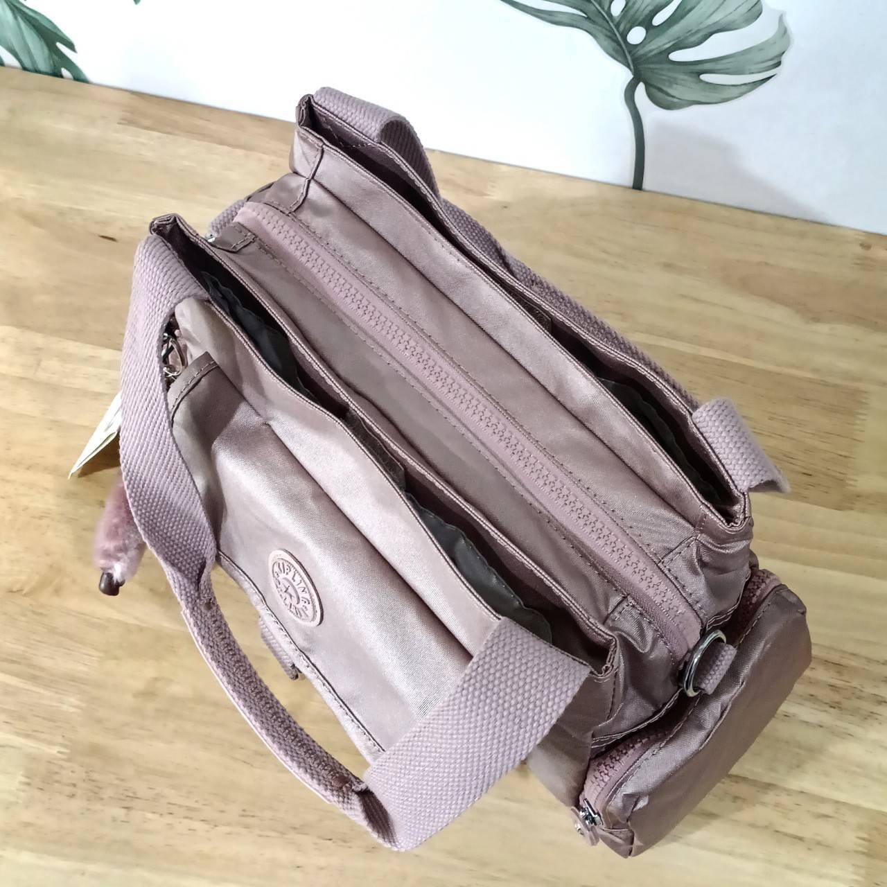 Kipling Felix กระเป๋าถือ กระเป๋าคิปลิ้ง สะพาย