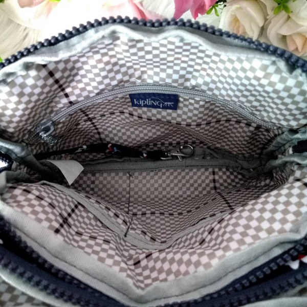 กระเป๋าสะพาย KIPLING Dome กระเป๋าสพาย คิปลิ้ง คิบลิง คิปลิง กระเป๋าสะพายไหล่ แท้