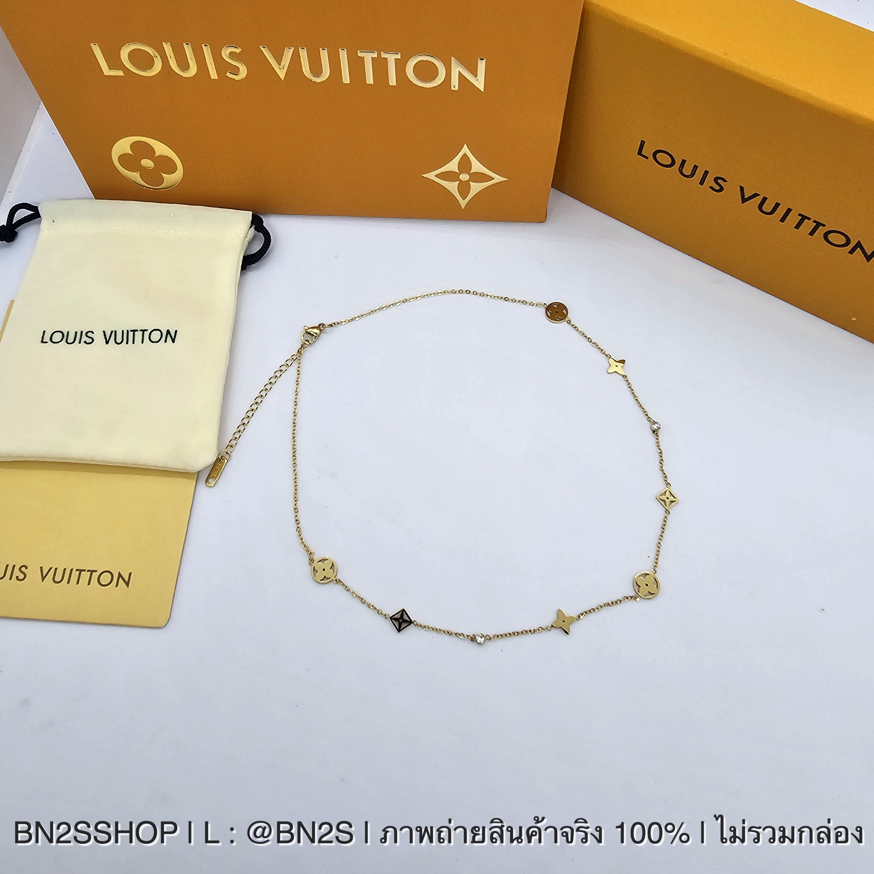 สร้อยคอสายโซ่ จี้ลายหลุยส์ โมโนแกรม Louis Vuitton Monogram Chain Necklace