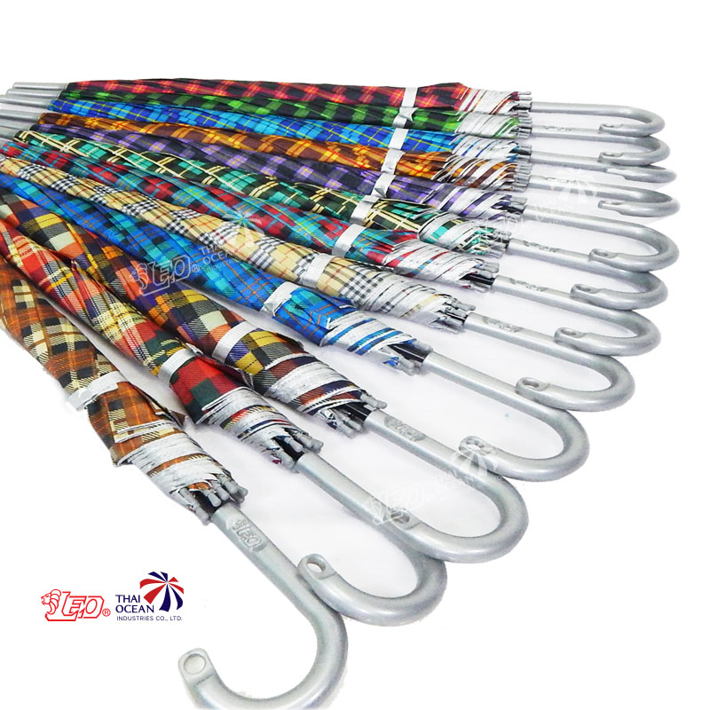 Leo ร่มยาว ออโต้-เปิด ลายสก๊อต ขนาด 24 นิ้ว ผ้าเคลือบยูวีกันแดด (ขายส่ง) 12 คันต่อกล่อง