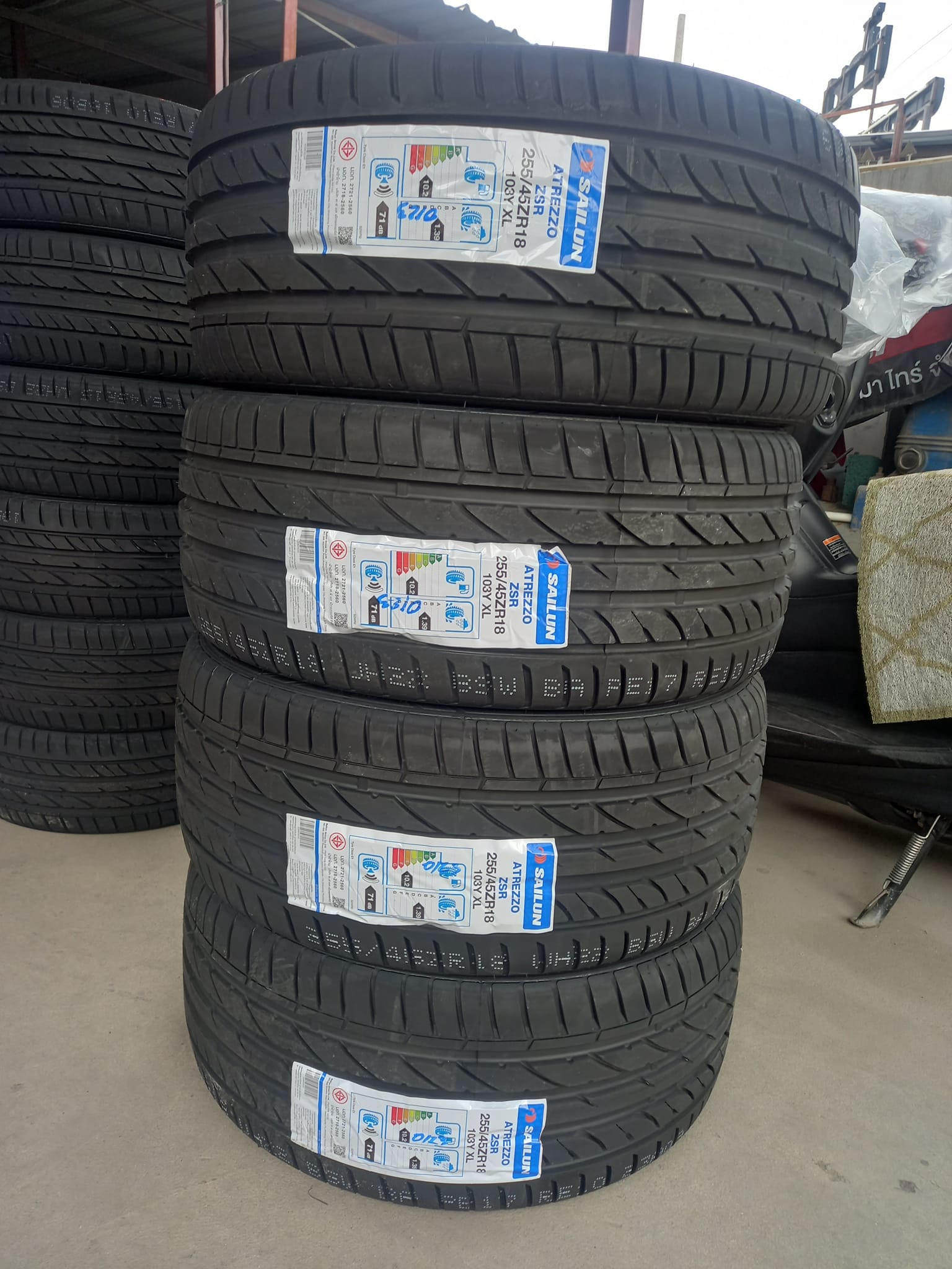ยางใหม่ 255-45-18 ปี 23