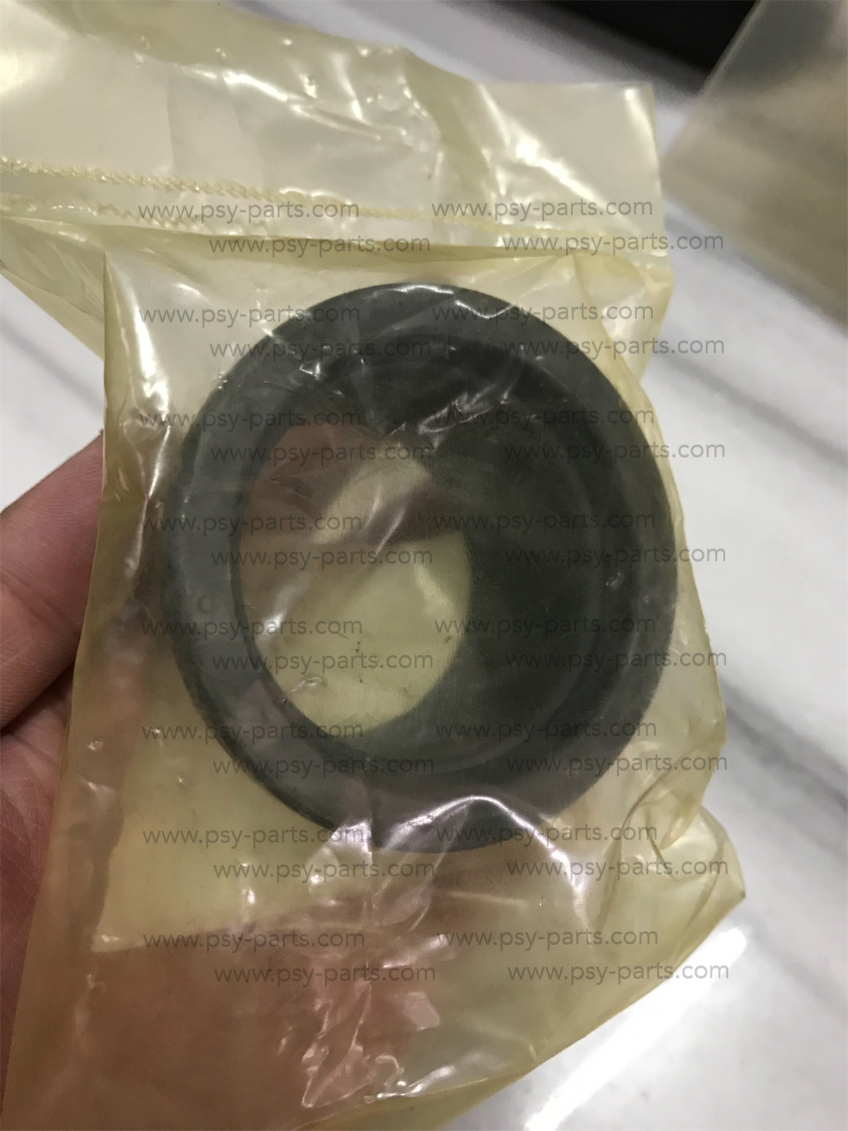 บูซสปริงคลัทช์ 3 ก้อน SCOOPY-I, SCOOPY-12 แท้ๆ ตัวใน 23237-GCC-C50