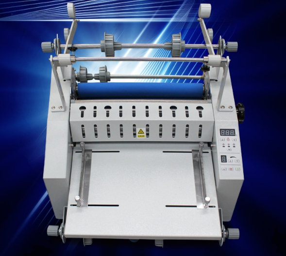 เครื่องเคลือบม้วน Laminator V370FS