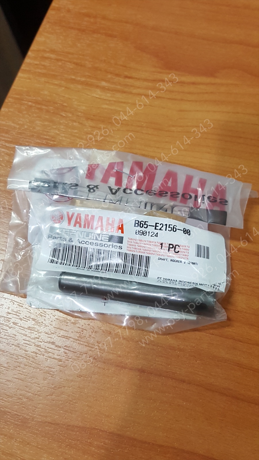 สลักกระเดื่องวาล์ว AEROX แท้ๆ (ดี = เสีย) 21C-E2156-00, B65-E2156-00 (ราคาต่อ 1 ชิ้น)