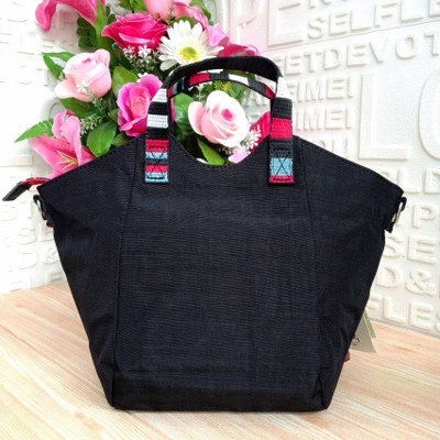 KIPLING กระเป๋าสะพาย กระเป๋าถือ NORI Handbag & Shoulder bag
