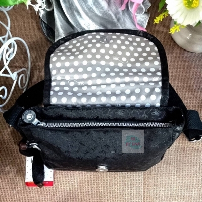 กระเป๋าสะพาย Kipling CROSSBODY BAG วินเทจอ่ะ