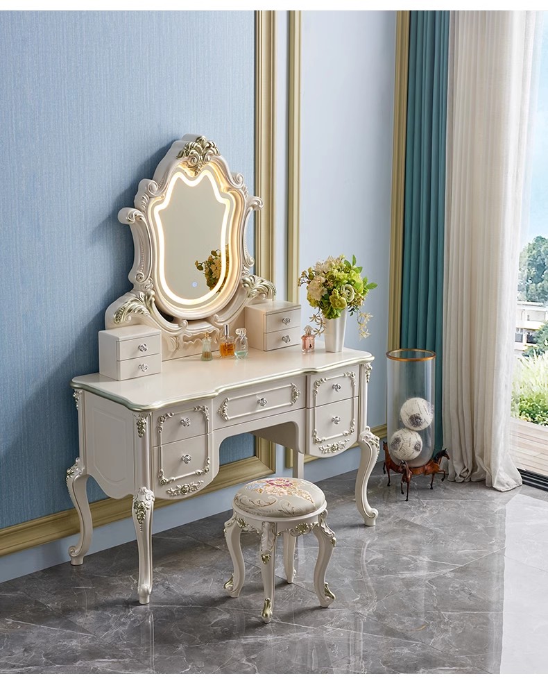 โต๊ะเครื่องแป้งหลุยส์ 03