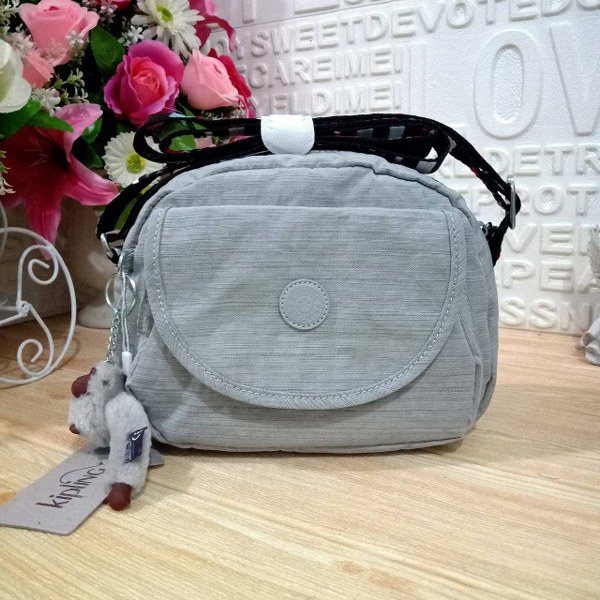 KIPLING กระเป๋าสะพายข้าง Reth (Size S) shoulder & crossbody bag