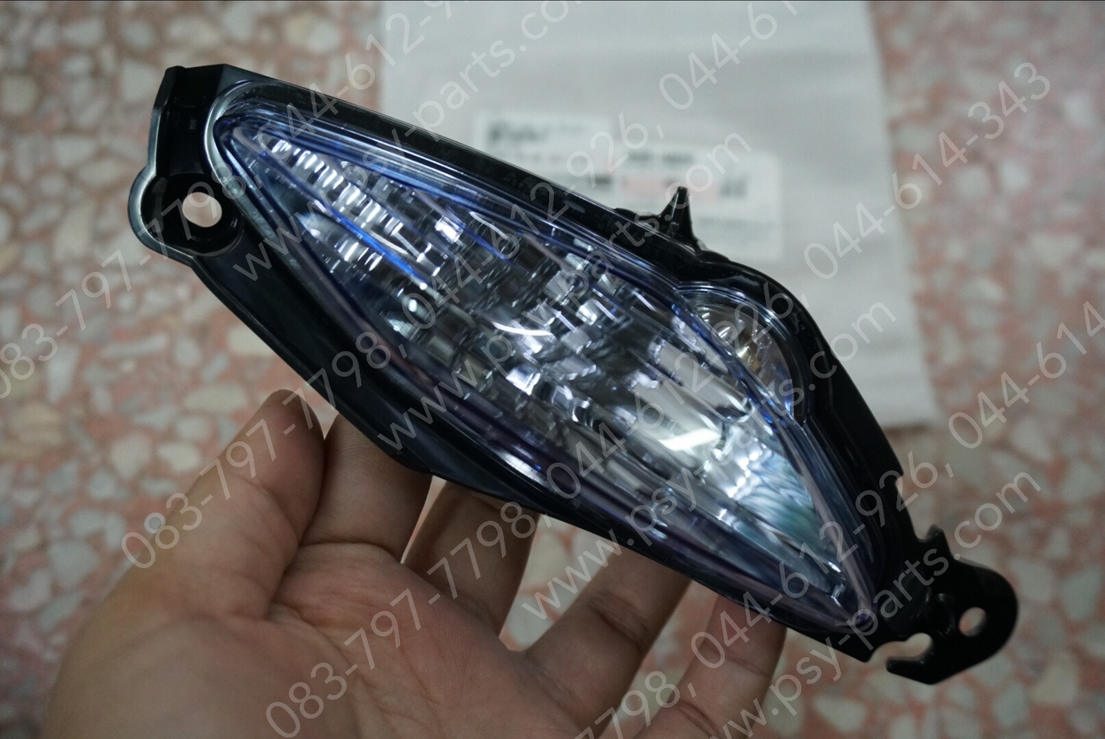 ไฟหรี่ชุด MIO 125 แท้ๆ ข้างขวา 33S-H4302-00