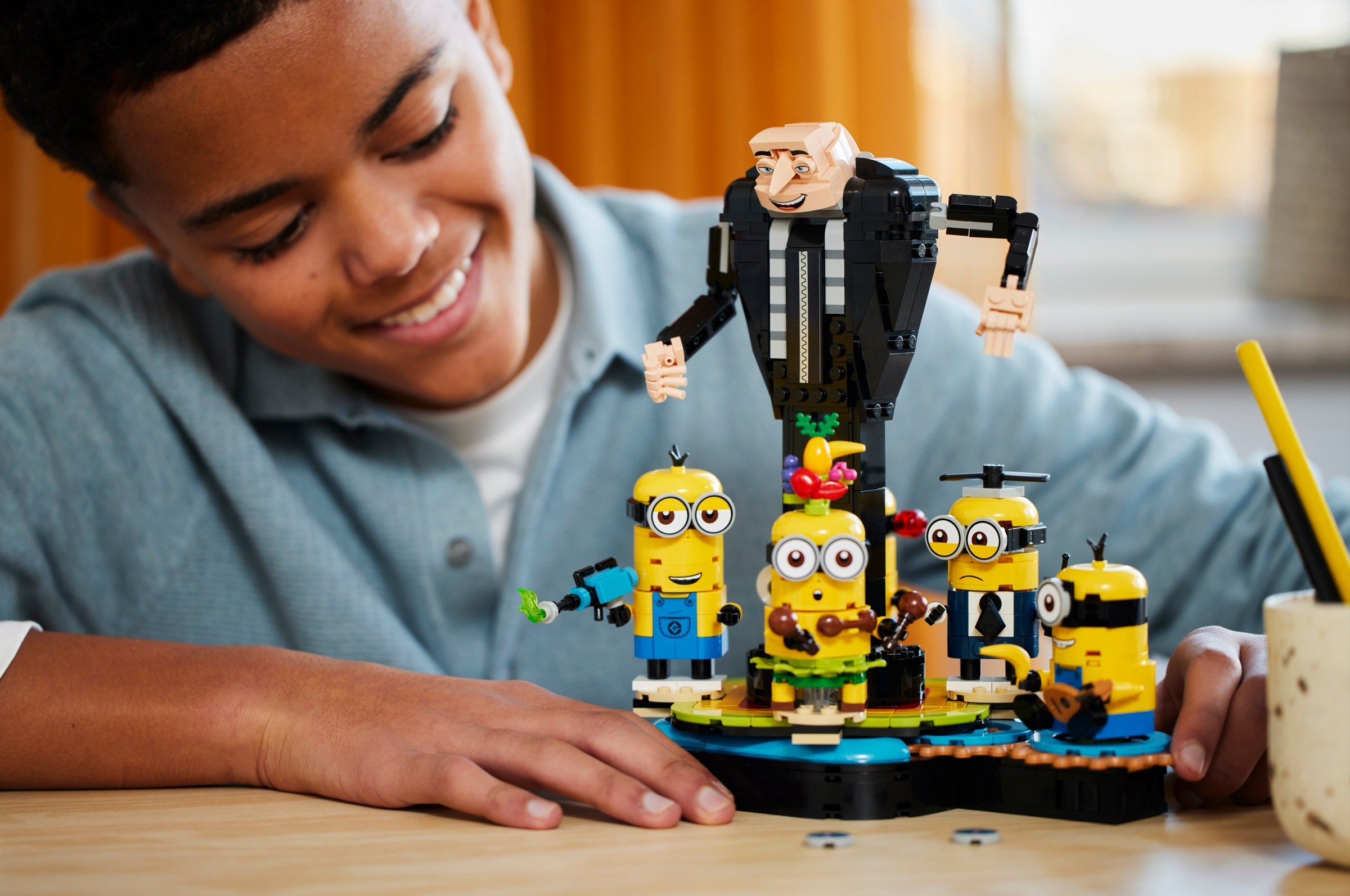 LEGO Minions THE RISE OF GRU DESPICABLE ME เลโก้ 75582 Brick-Built Gru and Minions