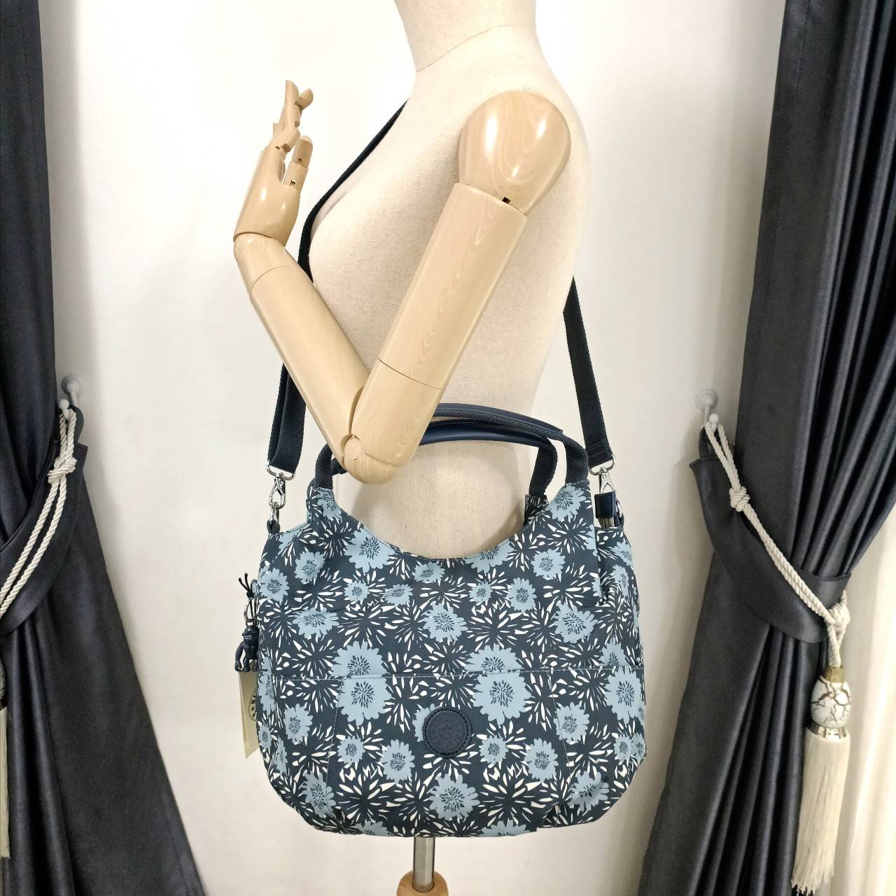 กระเป๋า Kipling Aliana คิปลิ้ง ระเป๋าสะพายไหล่