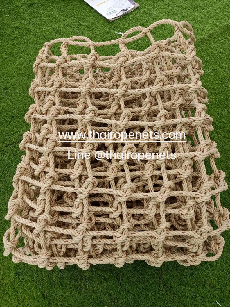 ตาข่ายเชือกปีนป่าย ตาข่ายเชือกกันตก (ผลิตได้ทุกขนาด) 12mm. Meshsize 10x10 cm.