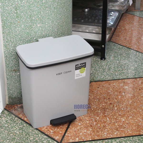 ถังขยะขาเหยียบ soft close 10ลิตร สีเทา ตราได-เคียว-วา